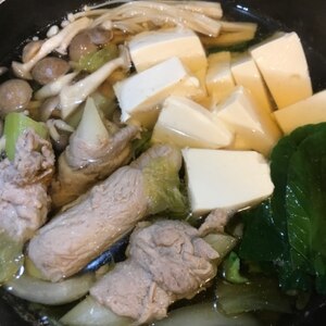 ねぎ豚巻きで☆風邪知らずの健康鍋。〜生姜スープ〜